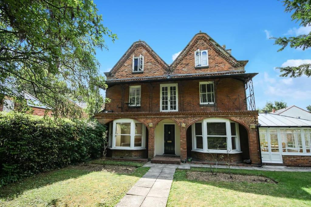 Apartament Flat 2, 158 Abingdon Road